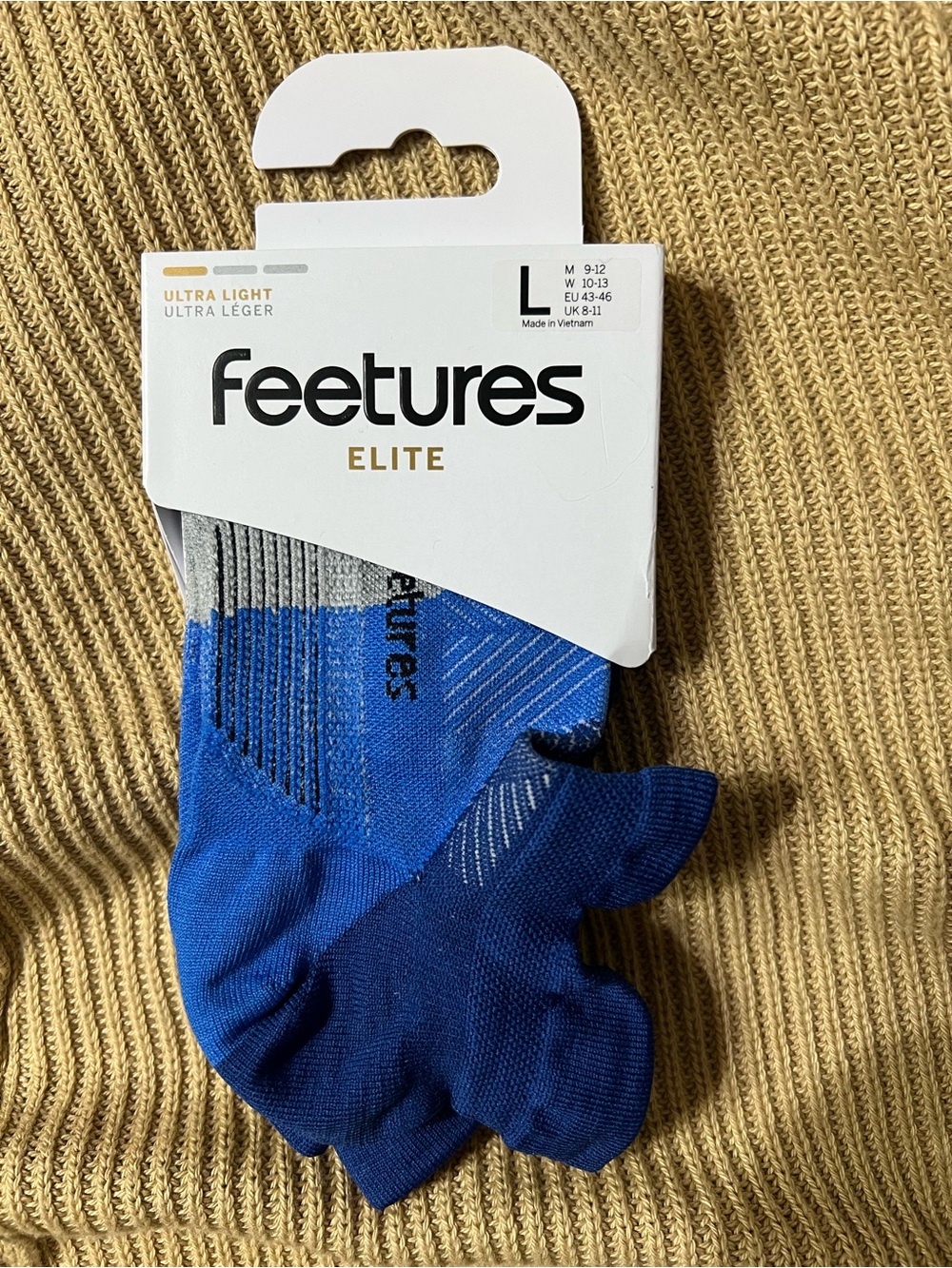 Feetures Elite Ultra Light Blue Low-Cut Socks Unisex